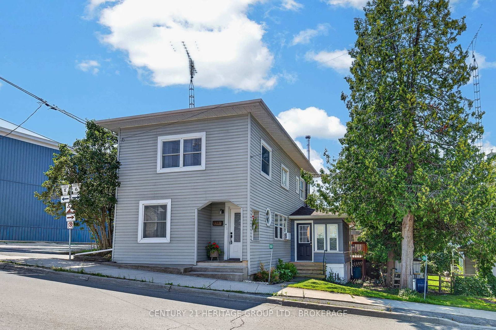 2802 County Road 6 Road • Yarker, ON photo 3