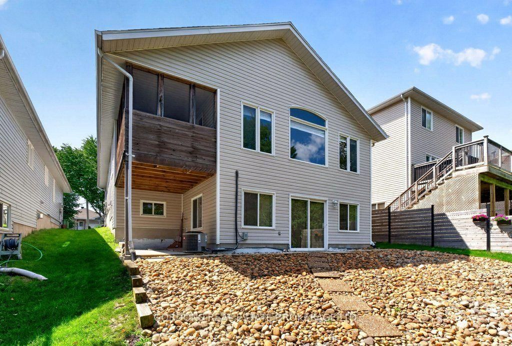 633 Melrose Street • Kingston, ON photo 6