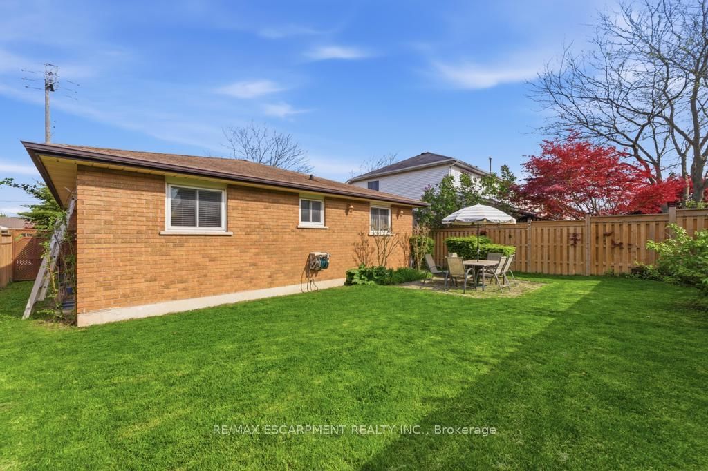 115 FIRST Road W • Hamilton, ON photo 25