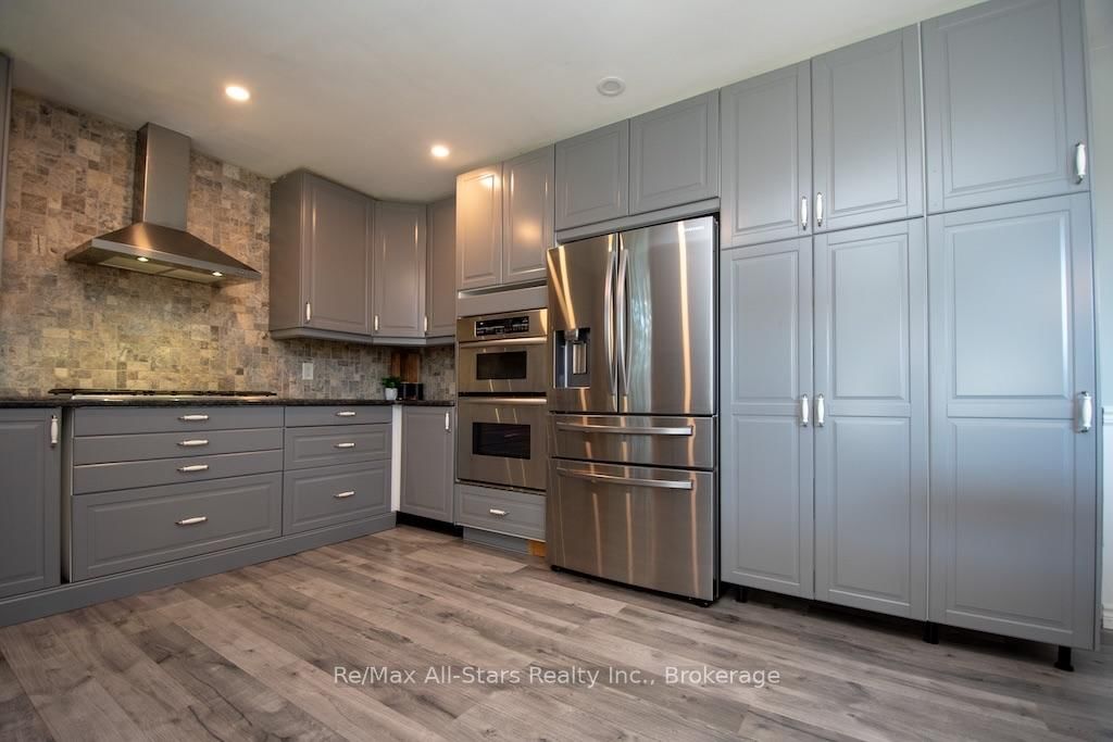 4 Daniel Court • Kawartha Lakes, ON photo 14