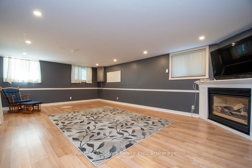 4 Daniel Court • Kawartha Lakes, ON photo 37