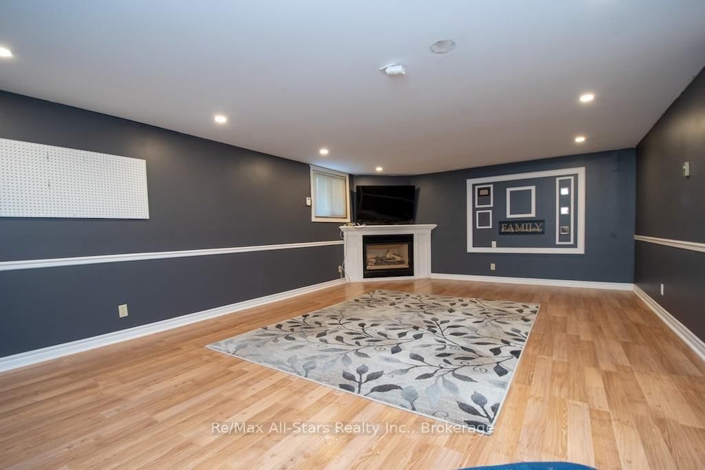 4 Daniel Court • Kawartha Lakes, ON photo 38