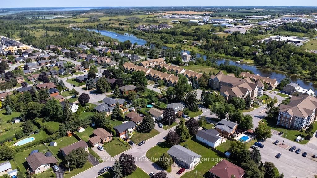 4 Daniel Court • Kawartha Lakes, ON photo 40