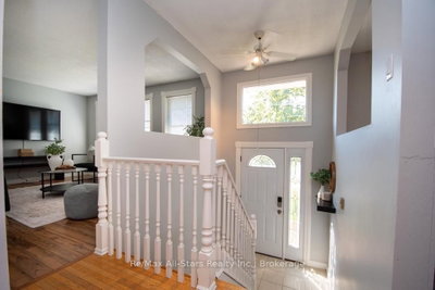 4 Daniel Court • Kawartha Lakes, ON photo 5