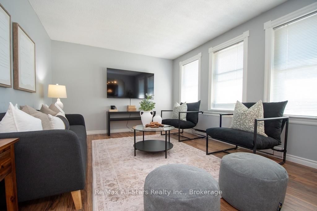 4 Daniel Court • Kawartha Lakes, ON photo 7