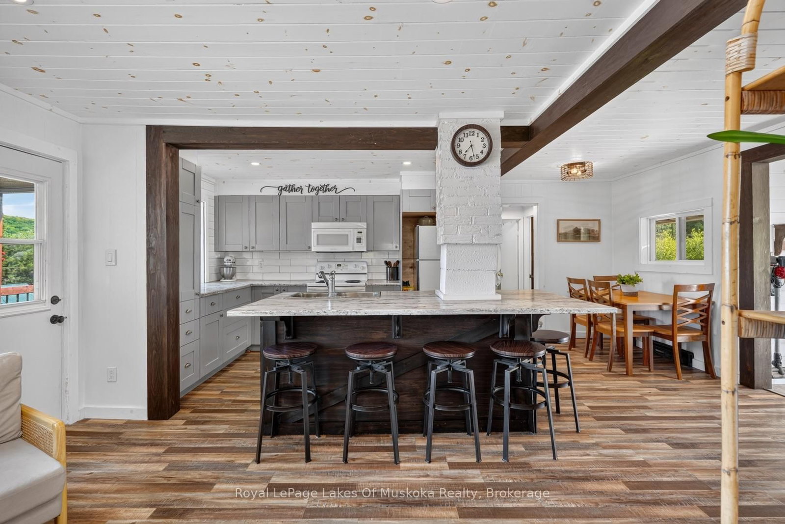 305 Doe Lake Road • Armour, ON photo 13