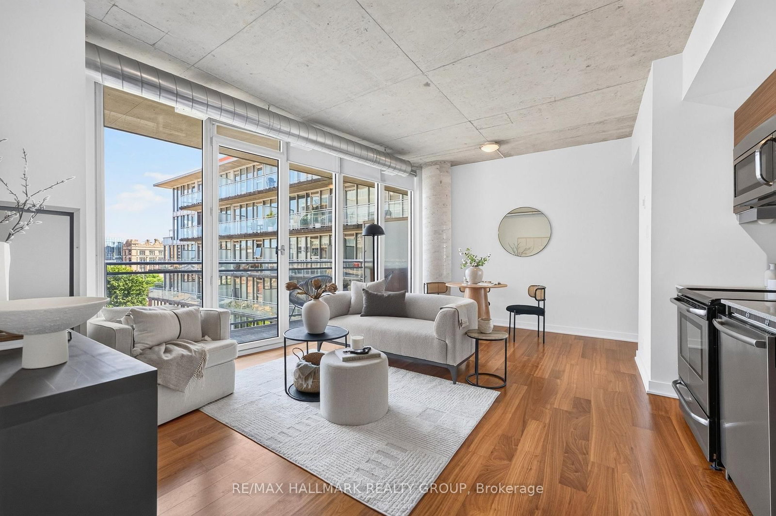 354 Gladstone Avenue • #606 • Ottawa, ON photo 6