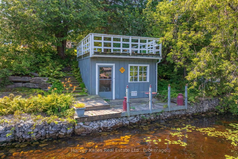 40 King Crescent