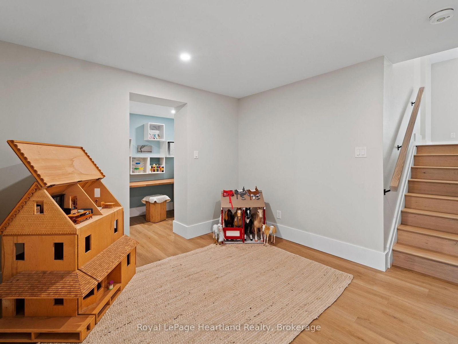 238 Bennett Street W • Goderich, ON photo 38