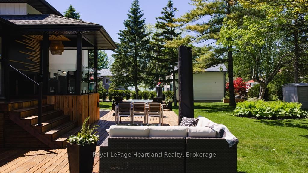 238 Bennett Street W • Goderich, ON photo 47