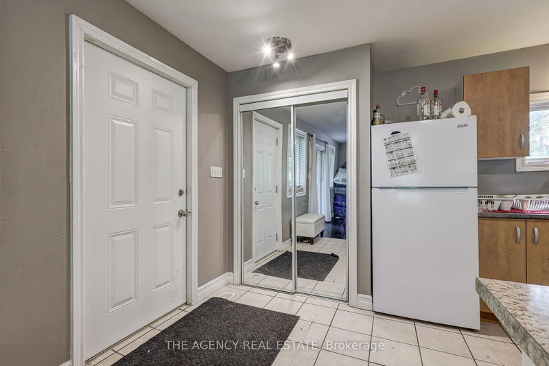 129 Oxford Street W