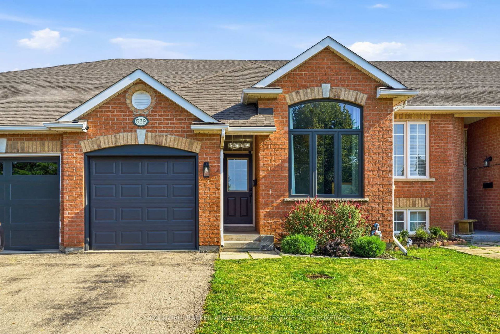 529 St Lawrence Drive • Welland, ON photo 1