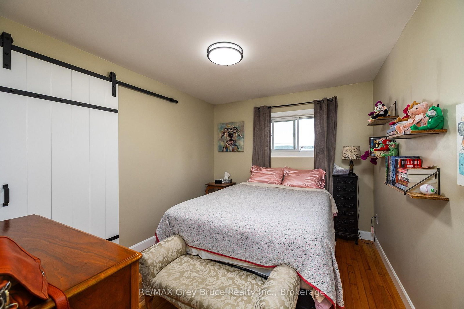 404248 CONCESSION 20 Road • Georgian Bluffs, ON photo 21