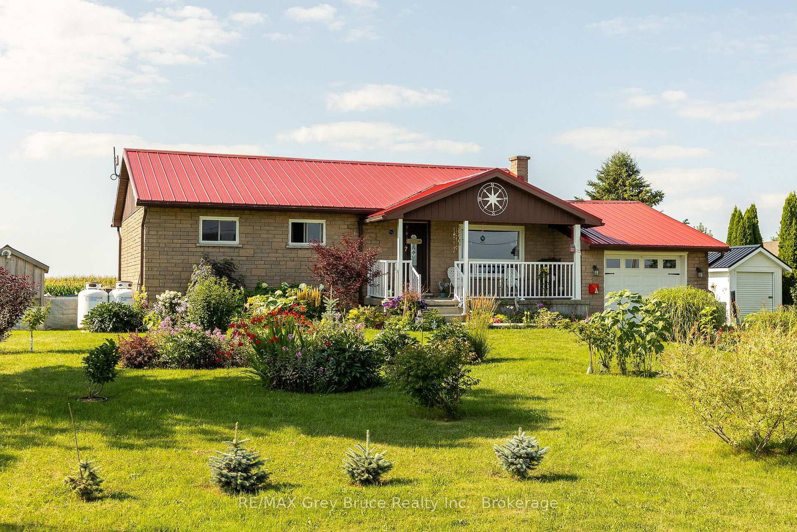 404248 CONCESSION 20 Road • Georgian Bluffs, ON photo 4
