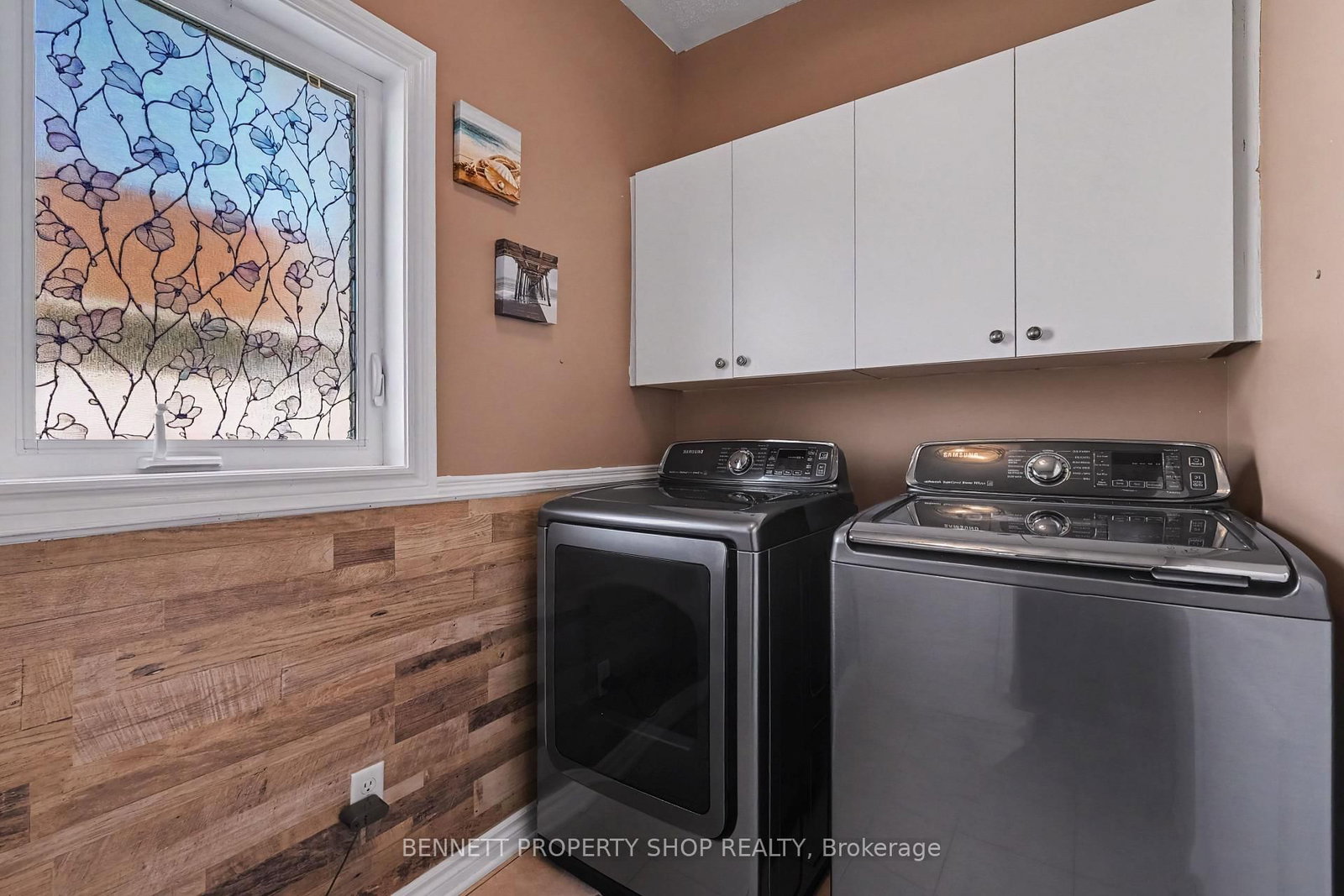 32 Rochelle Drive • Richmond, ON photo 10