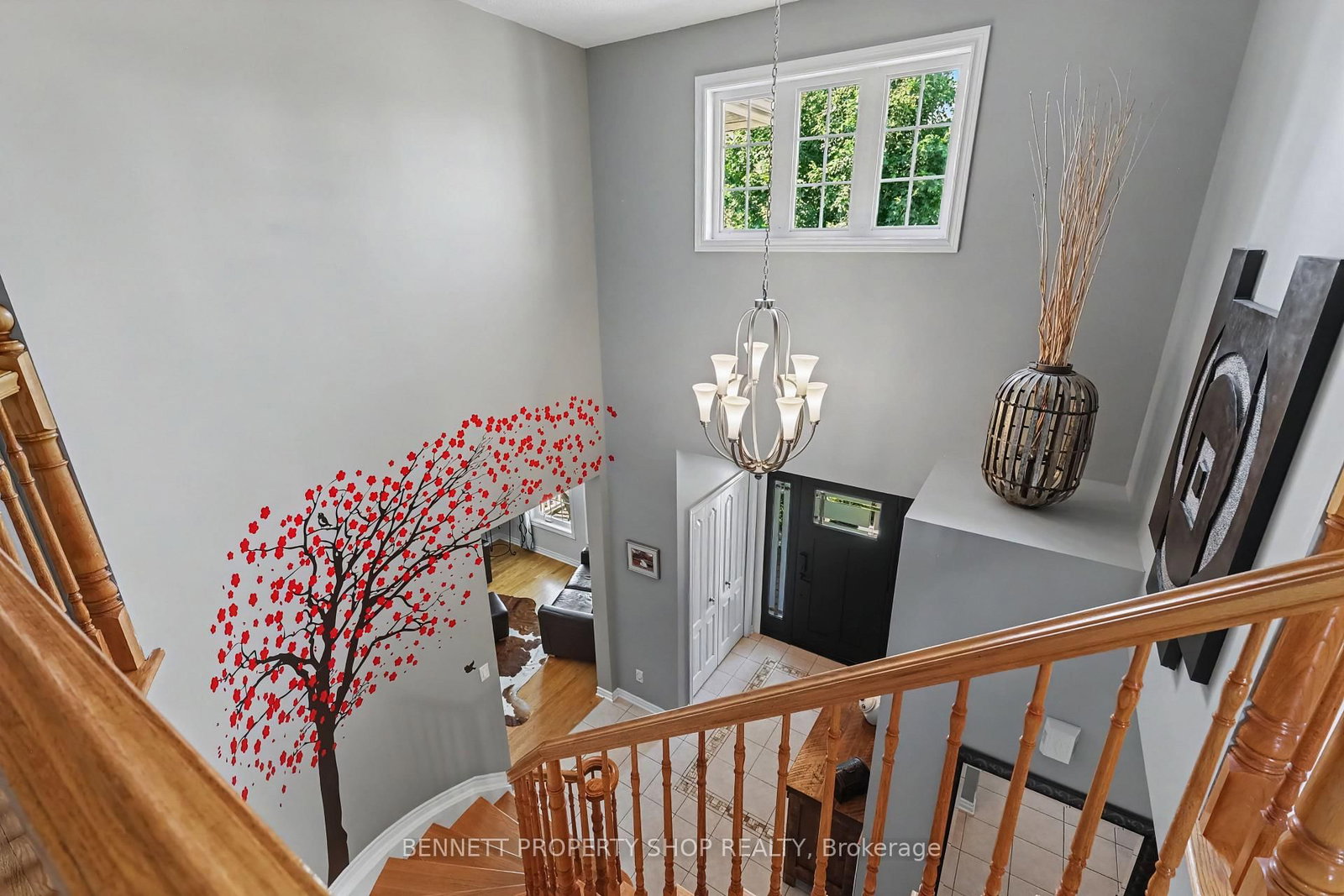32 Rochelle Drive • Richmond, ON photo 11