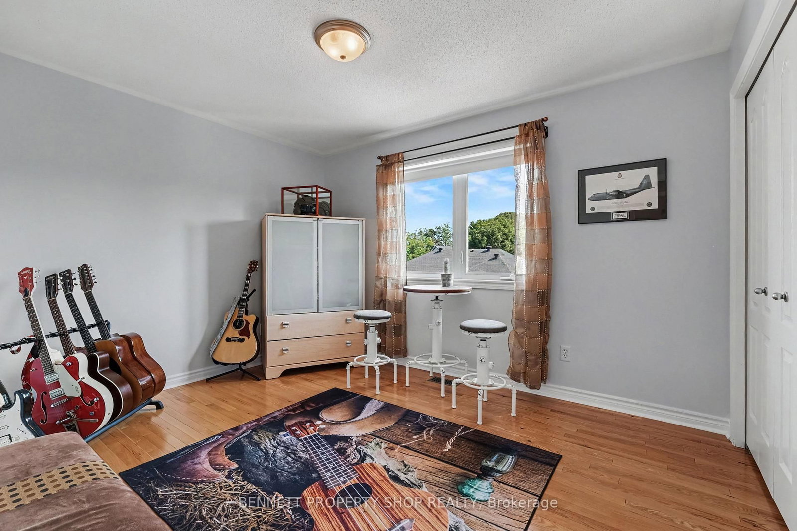 32 Rochelle Drive • Richmond, ON photo 20