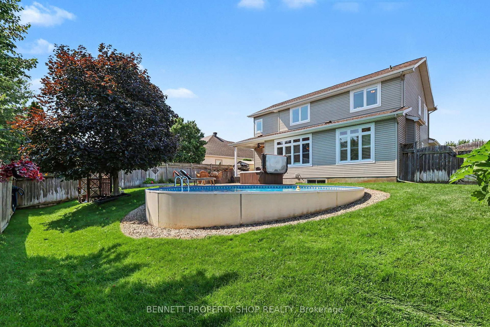 32 Rochelle Drive • Richmond, ON photo 27