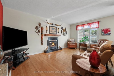 32 Rochelle Drive • Richmond, ON photo 7