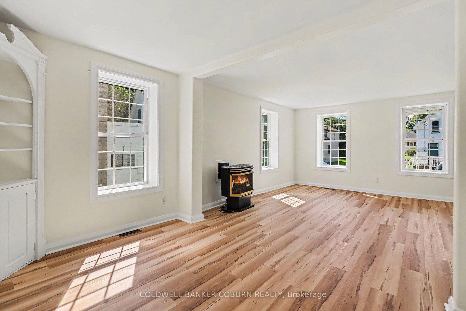25 Mill Street • North Dundas, ON photo 9