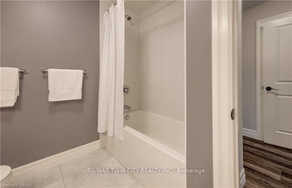 50 BUTE Street • #10 • North Dumfries, ON photo 30