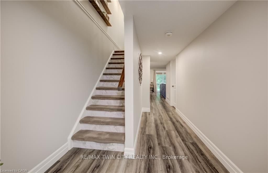 50 BUTE Street • #10 • North Dumfries, ON photo 32