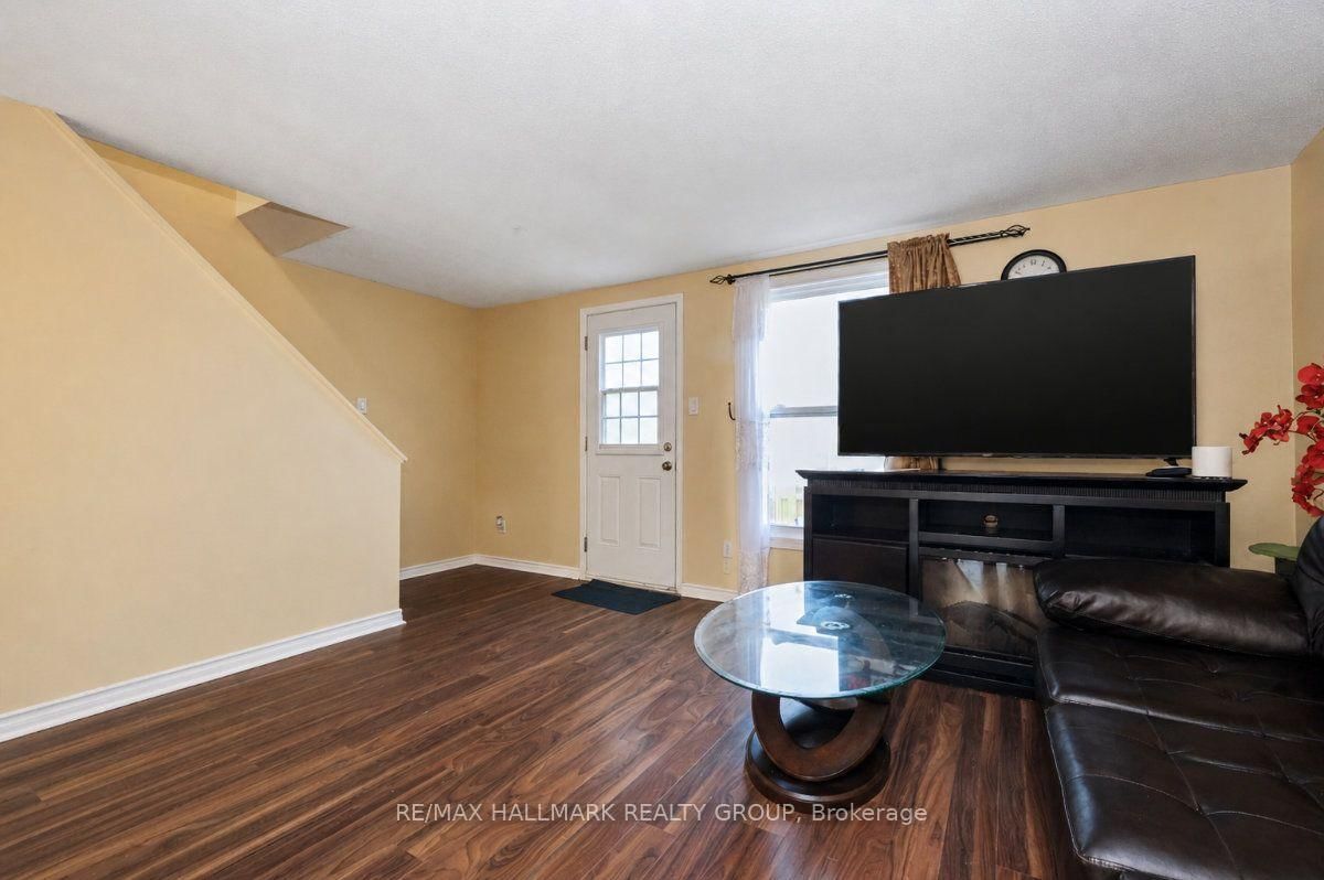 1005 Cloister Gardens • #48 • Ottawa, ON photo 12