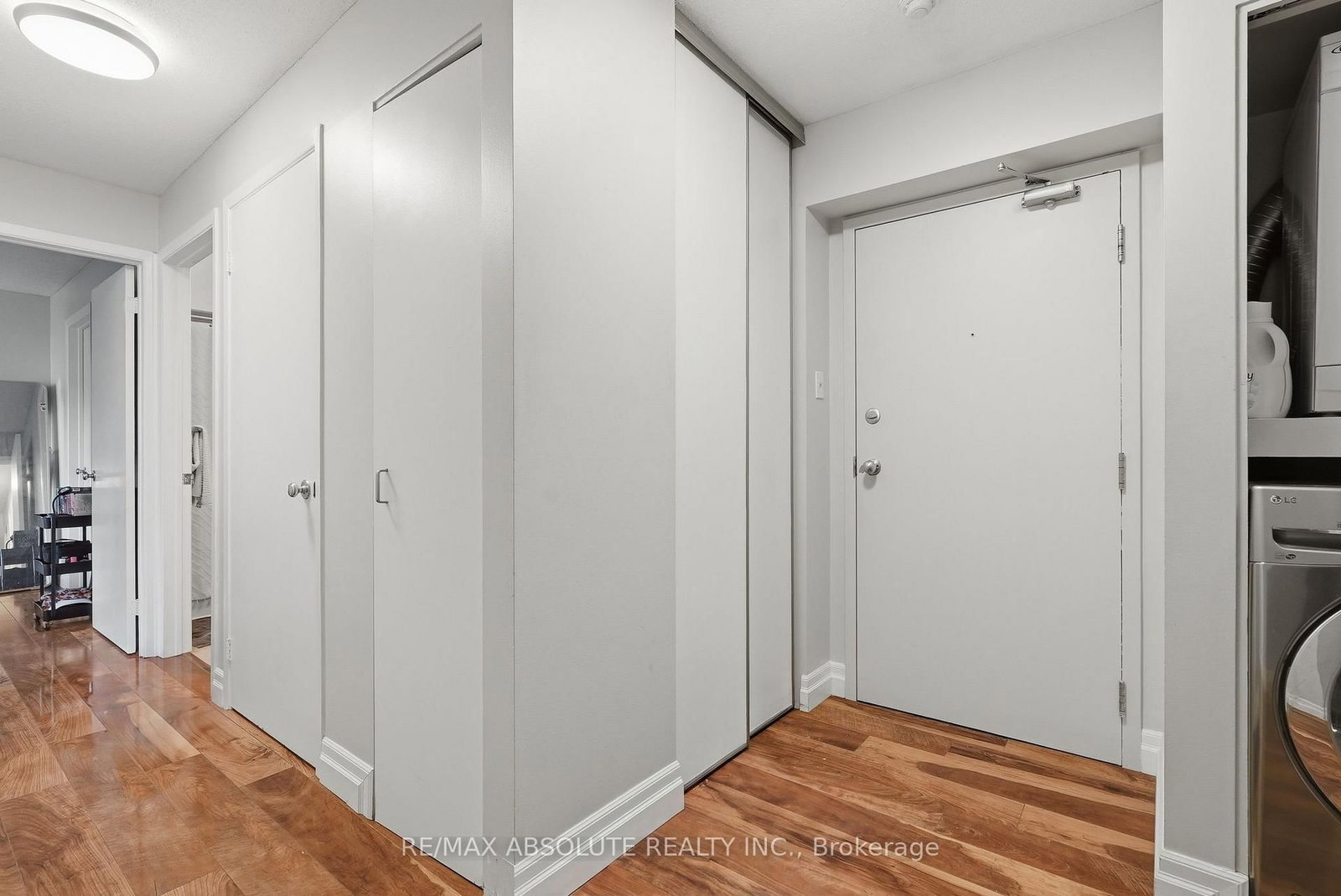 250 Brittany Drive • #318 • Ottawa, ON photo 2