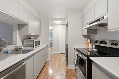 250 Brittany Drive • #318 • Ottawa, ON photo 9