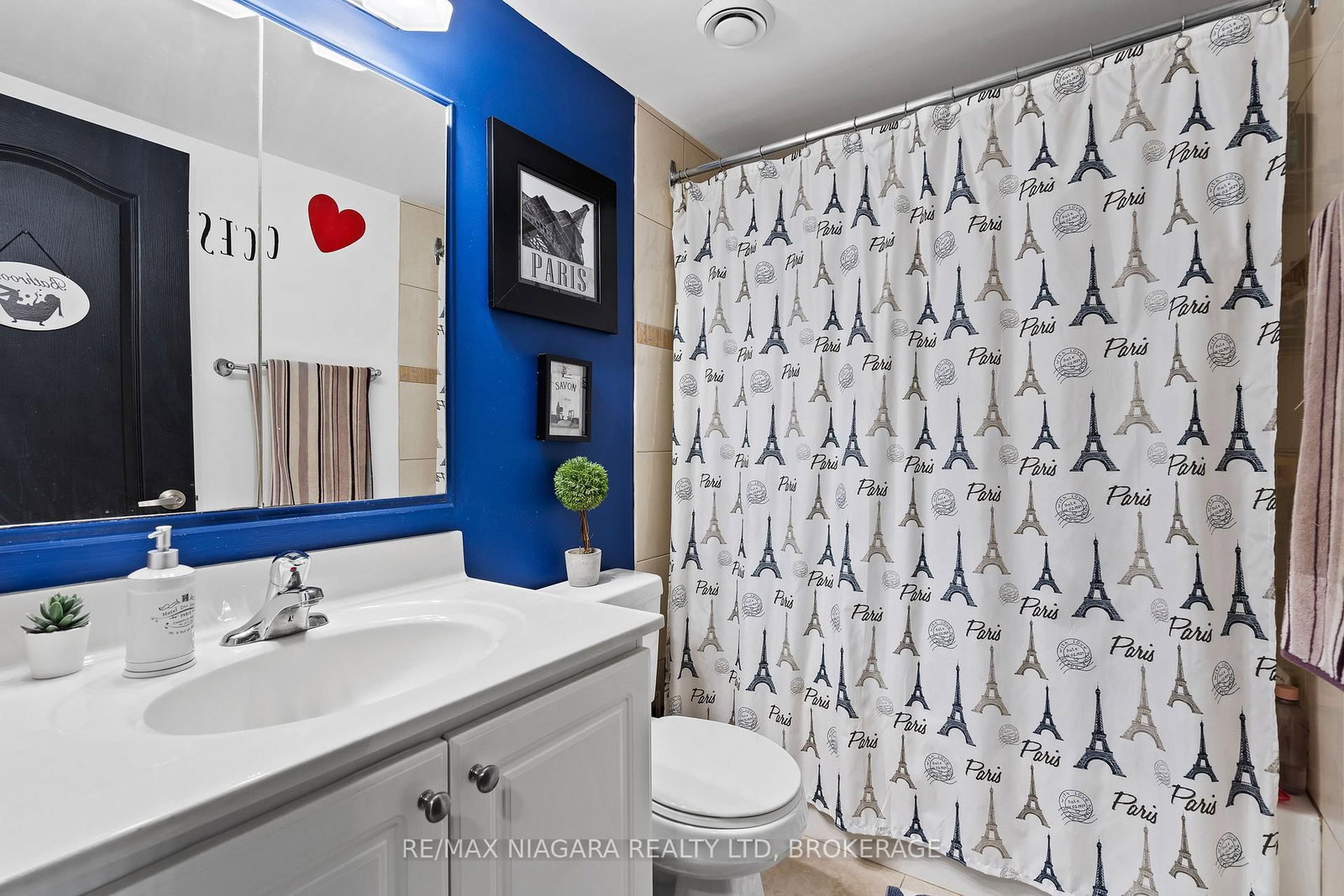 6390 Huggins Street • #205 • Niagara Falls, ON photo 12