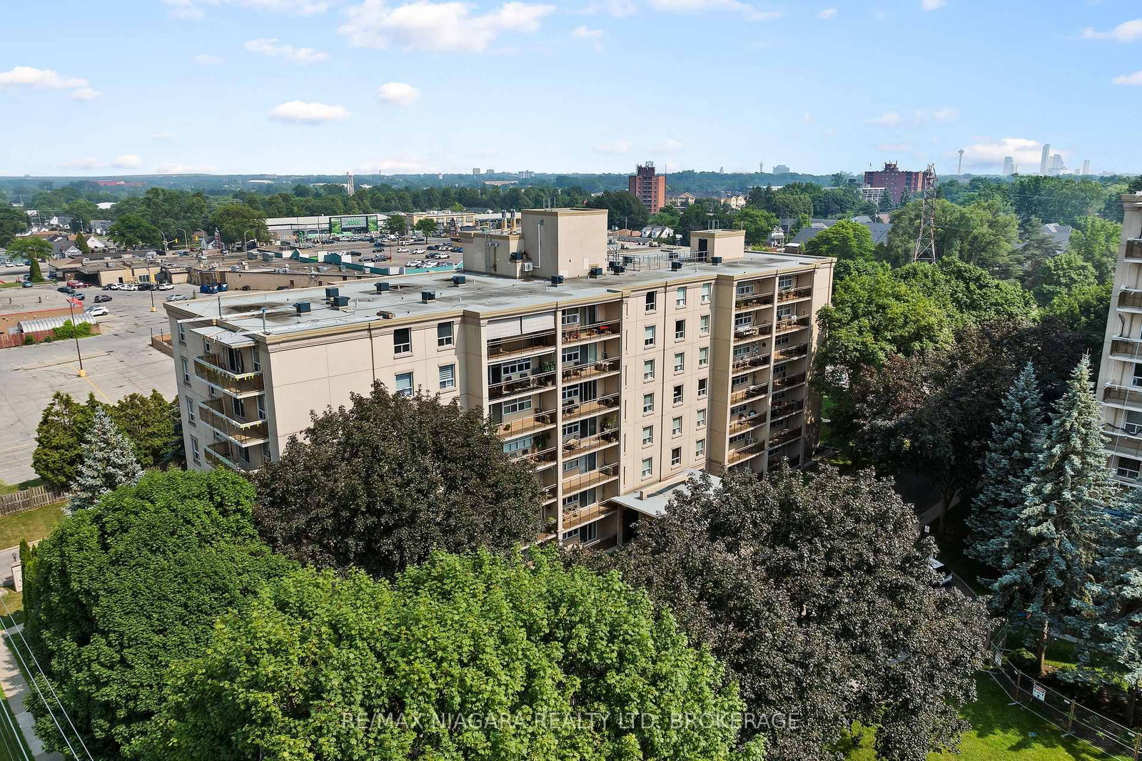6390 Huggins Street • #205 • Niagara Falls, ON photo 21