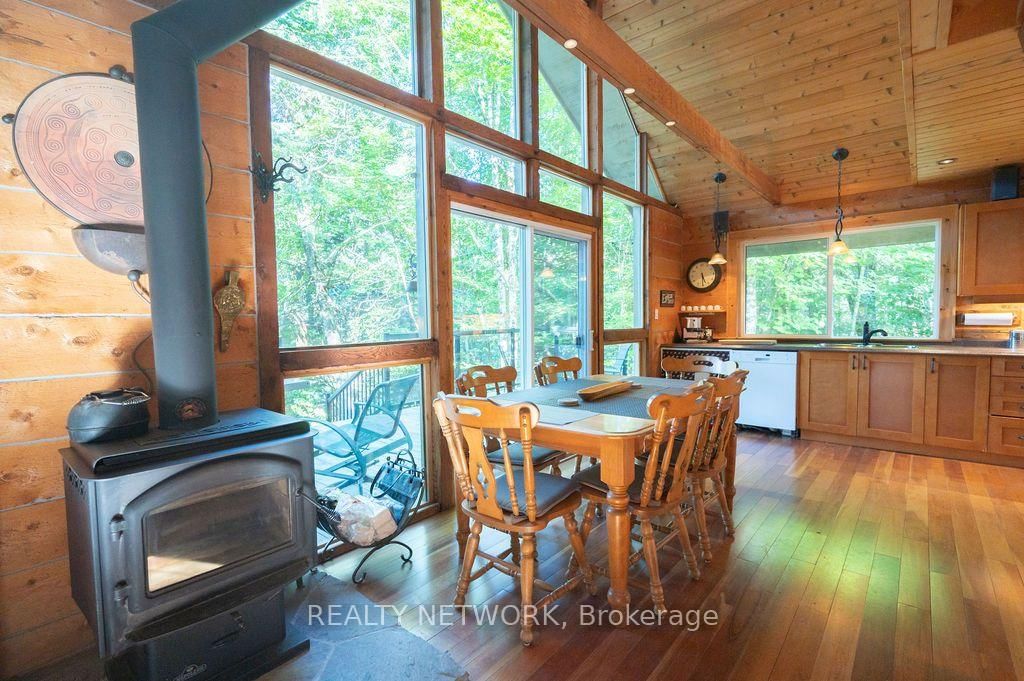 1123 Blue Lake Road • Lake of Bays, ON photo 13