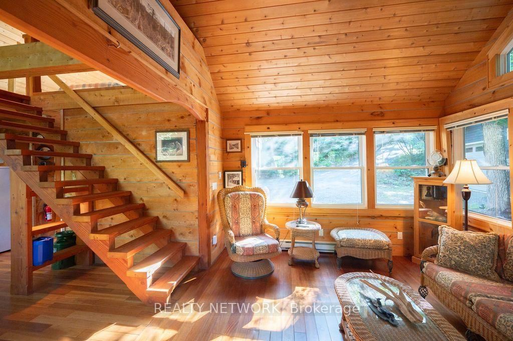 1123 Blue Lake Road • Lake of Bays, ON photo 8