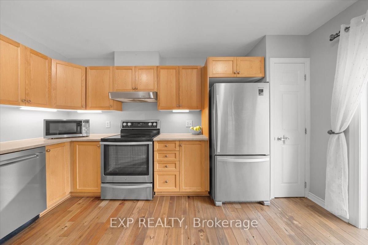 104 Harmattan Avenue • Ottawa, ON photo 14