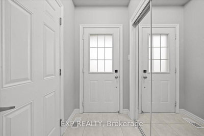 104 Harmattan Avenue • Ottawa, ON photo 4