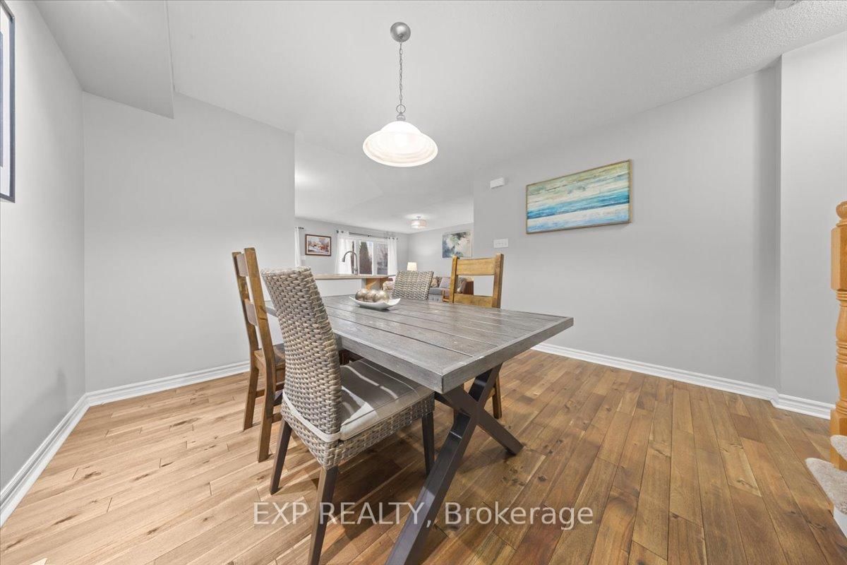 104 Harmattan Avenue • Ottawa, ON photo 6