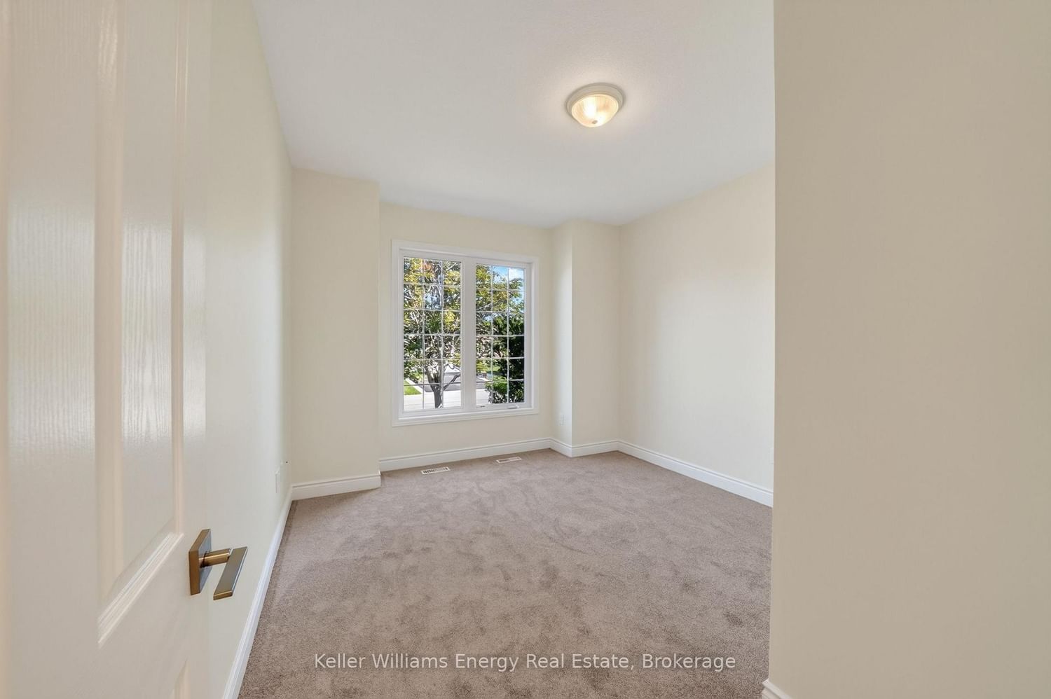 56 Elmdale Drive • Prince Edward County, ON photo 30