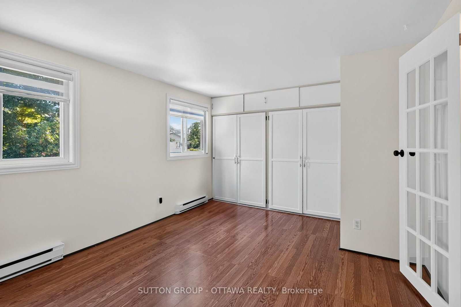 55 PIXLEY • Ottawa, ON photo 15