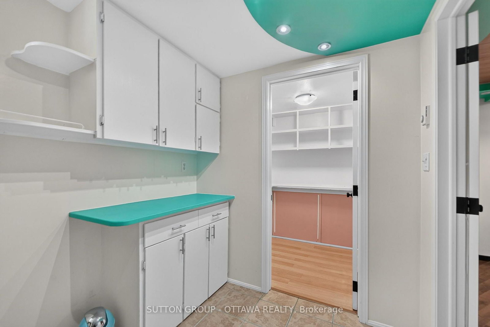 55 PIXLEY • Ottawa, ON photo 22