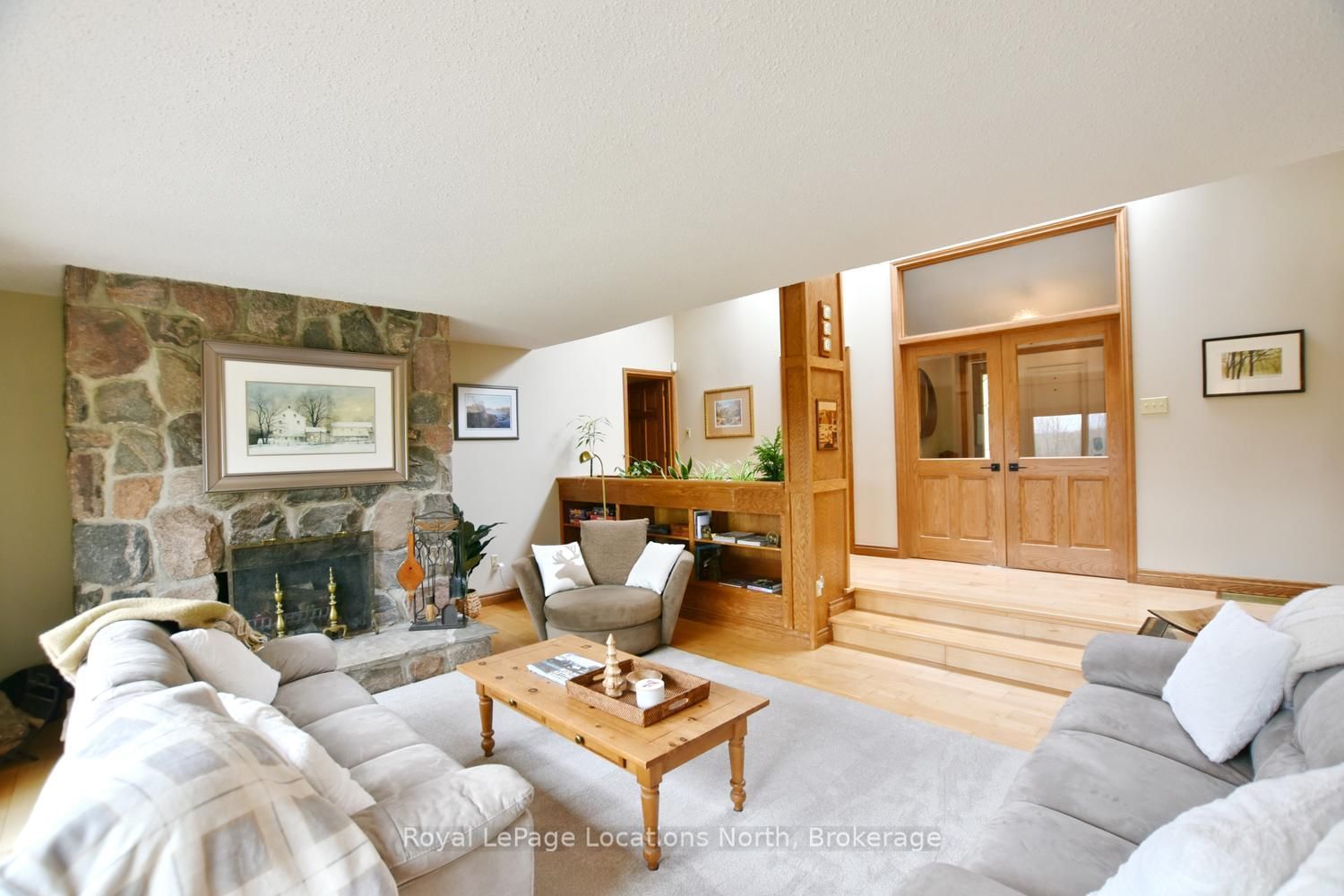446070 Johnston's Side Road • Grey Highlands, ON photo 10
