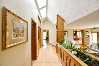 446070 Johnston's Side Road • Grey Highlands, ON photo 9