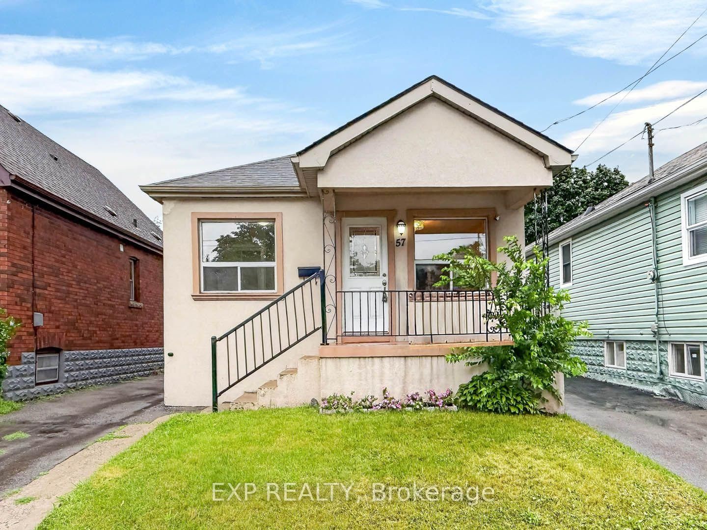 57 Weir Street S • Hamilton, ON photo 1