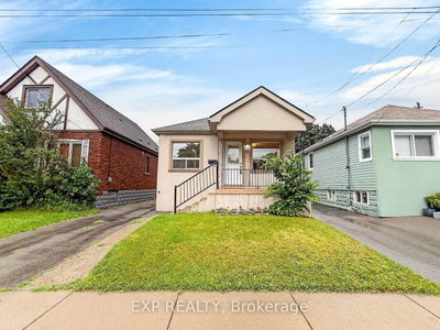 57 Weir Street S • Hamilton, ON photo 4