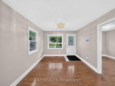 57 Weir Street S • Hamilton, ON photo 6