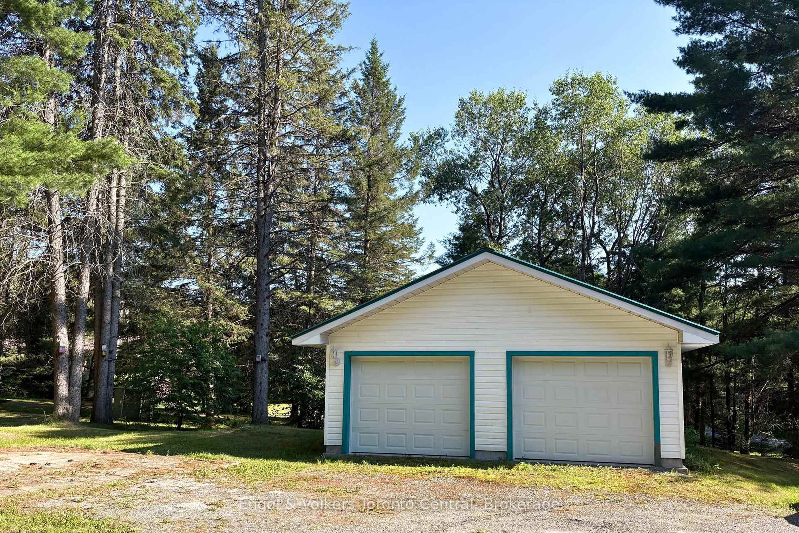83 Homeland Drive • Perry, ON photo 5