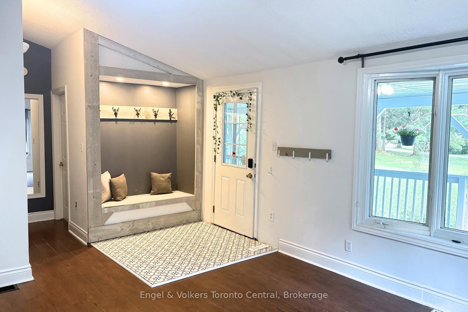 83 Homeland Drive • Perry, ON photo 8