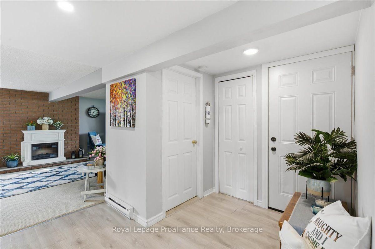 270 Colonial Road • Belleville, ON photo 12