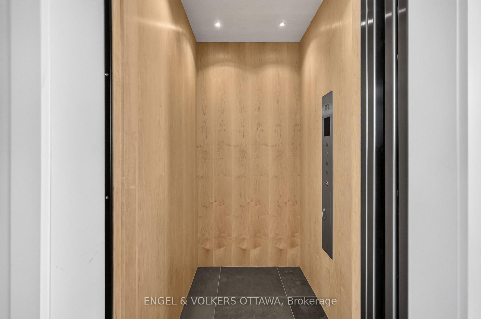 252 Atlantis Avenue • Ottawa, ON photo 36