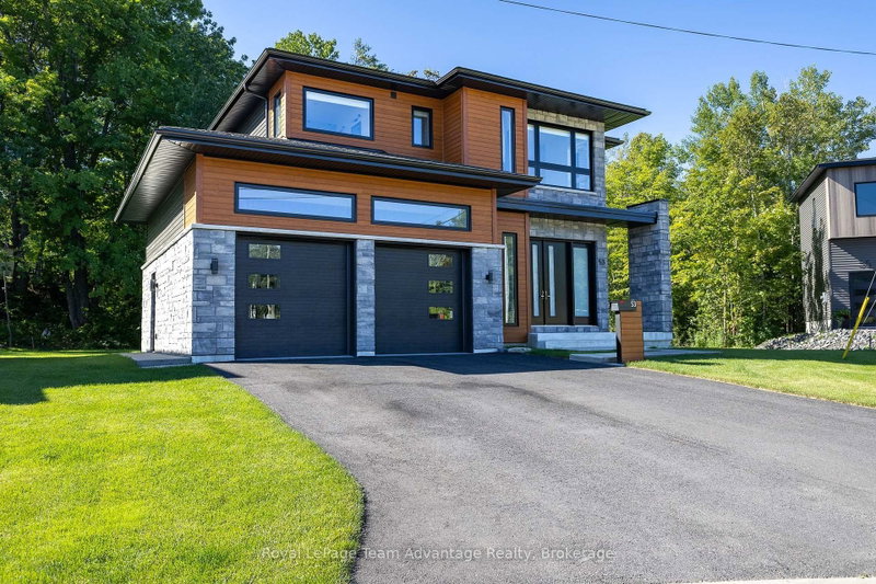 53 Dennis Drive