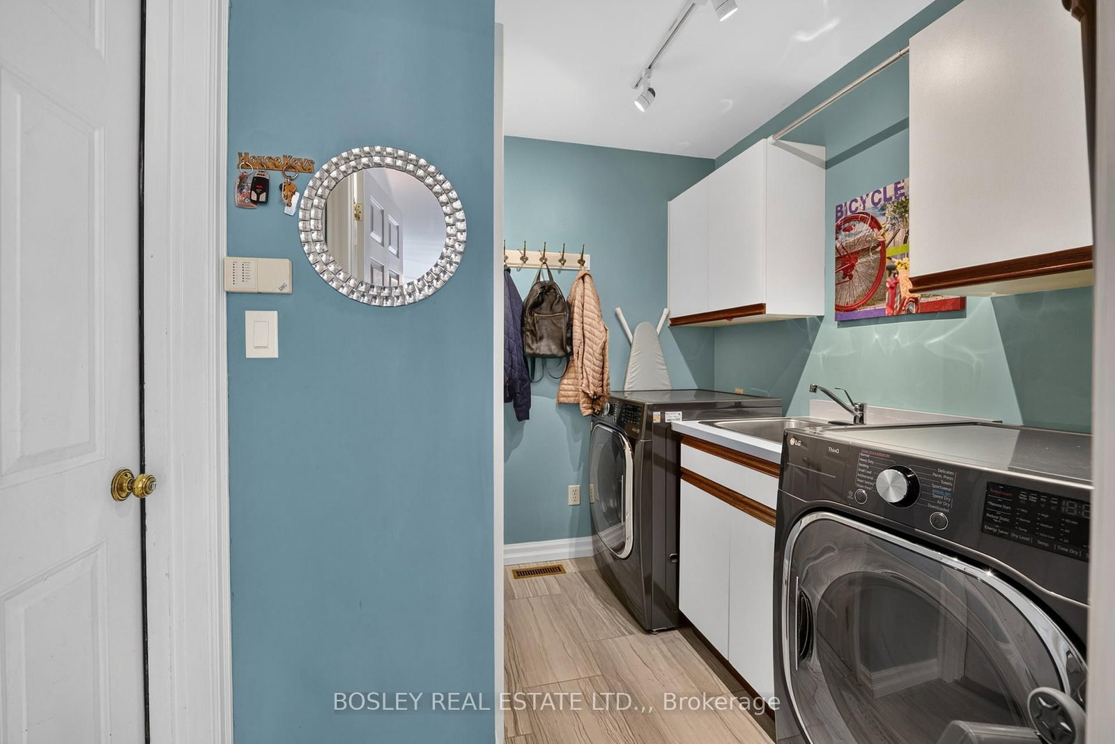 28 Arbour Glen Drive • St. Catharines, ON photo 15